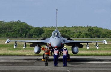 Taiwan air force searches for missing F-16 fighter after crash