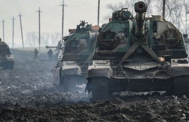 Lightning moves by Russia: Ιt neutralised Ukraine’s air defence means – tanks pass by Belarus