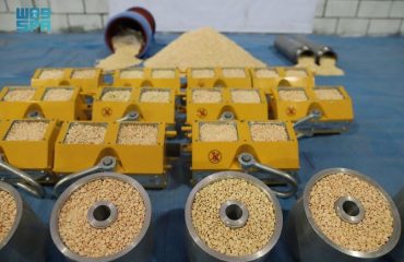 Saudi authorities arrest 6 people after they attempt to smuggle nearly half a million amphetamine pills