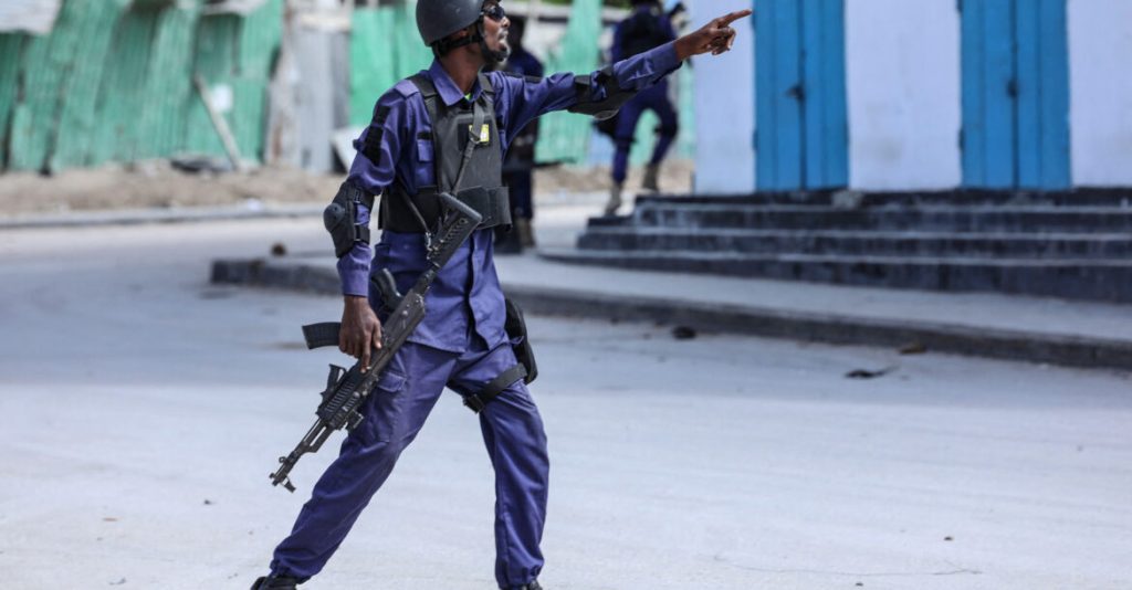 Death Toll From Somalia Twin Bombings Climbs to 100