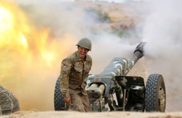 Armenia and Azerbaijan in New Border Shootout Ahead of US Talks
