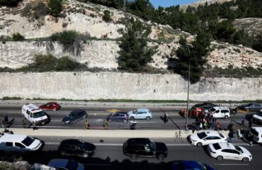 One killed, eight wounded in gun attack near West Bank settlement